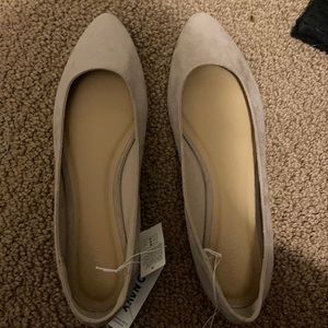 Old navy flat shoes